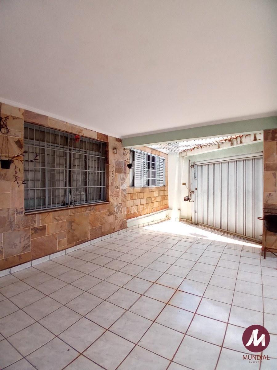 Garagem/estacionamento — foto 3