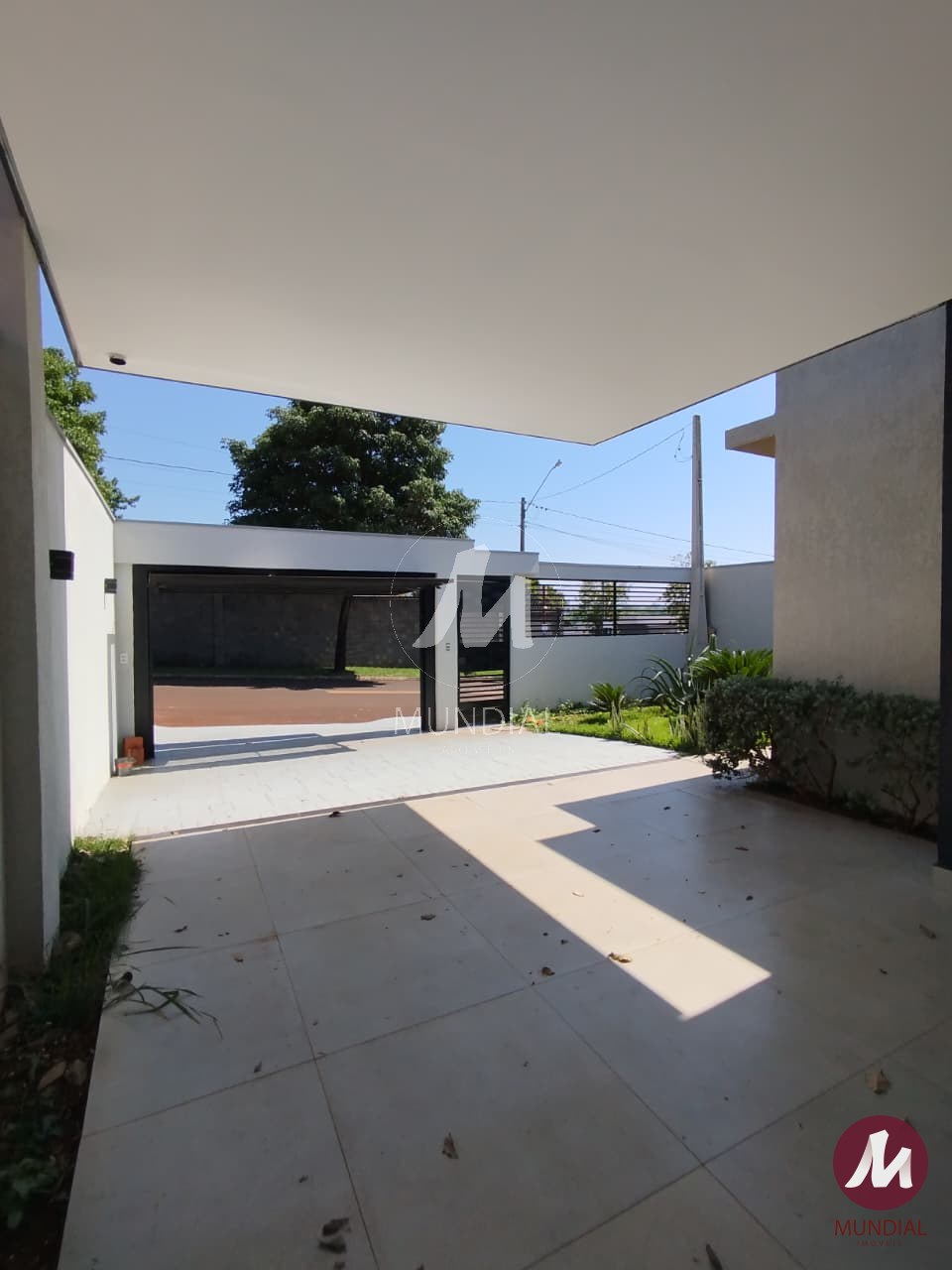 Garagem/estacionamento — foto 4