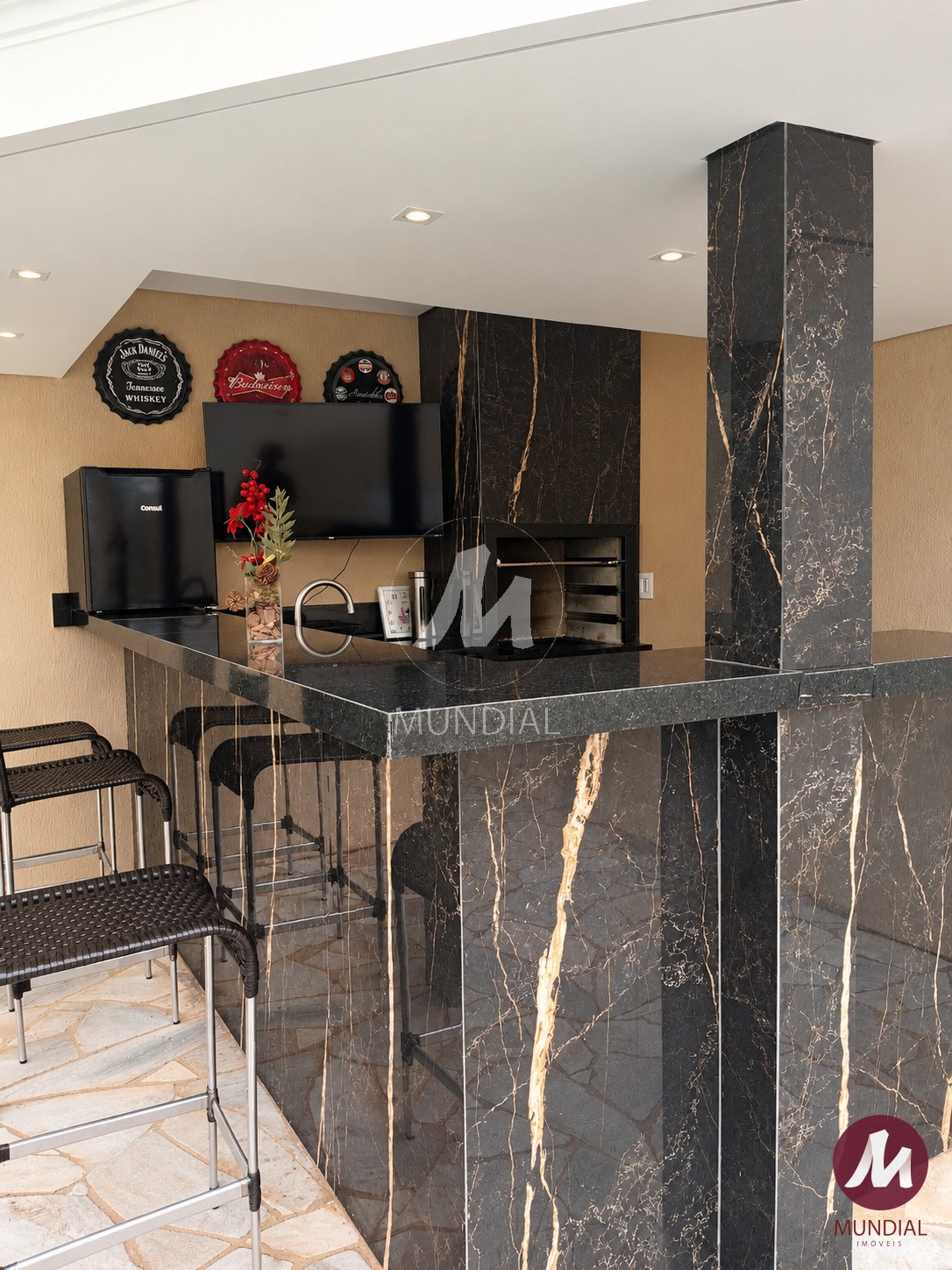 Espaços feitos para receber — Casa em City Ribeirão