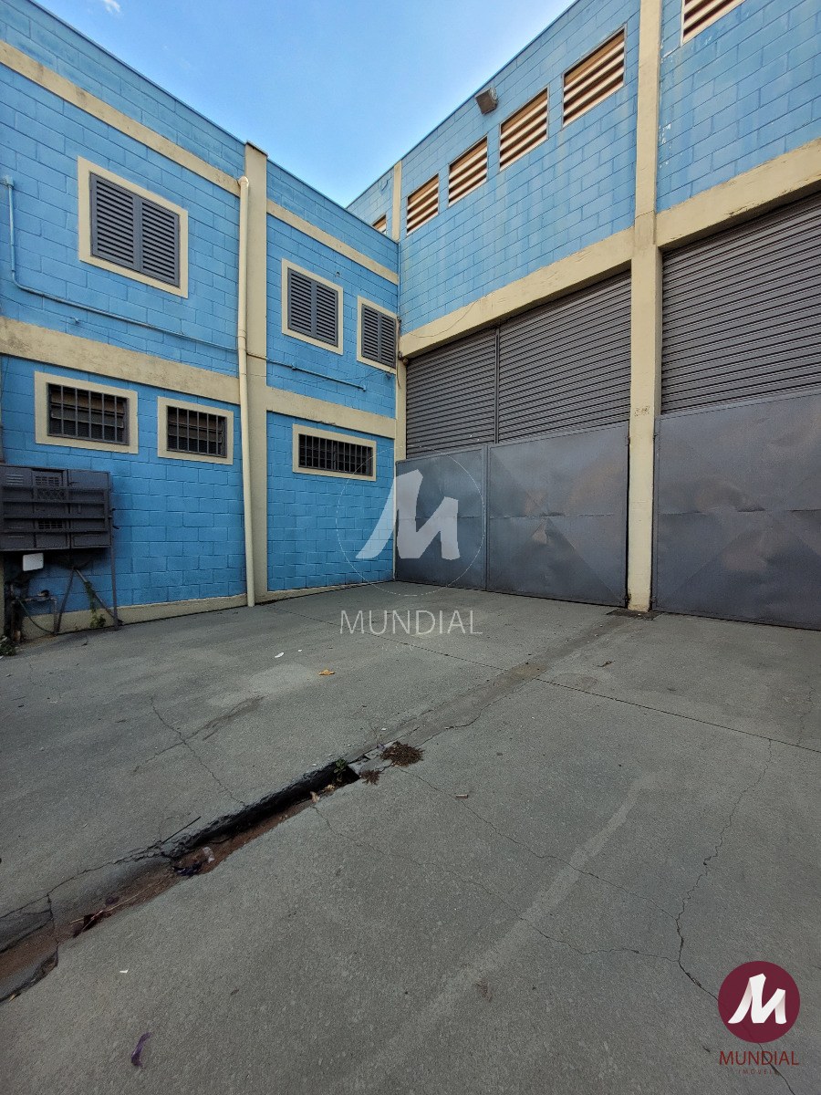 Garagem/estacionamento — foto 2