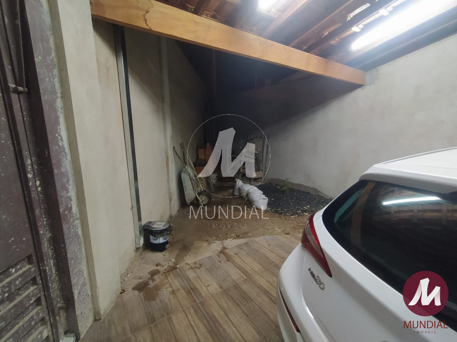 Garagem/estacionamento — foto 14