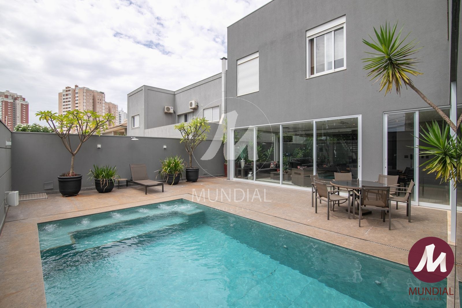 Piscina — foto 1