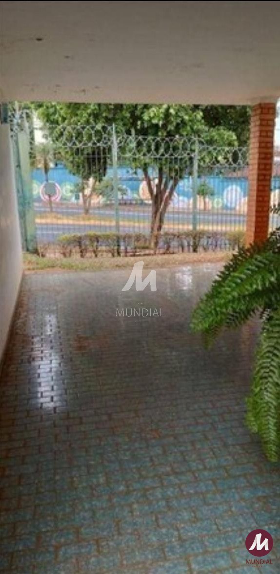 Garagem/estacionamento — foto 2