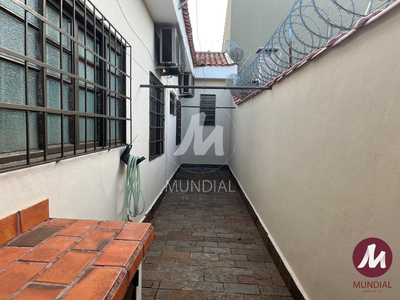 Quintal/corredores — foto 17