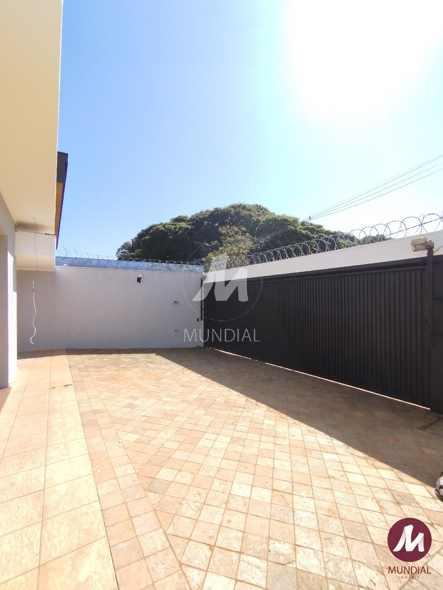 Garagem/estacionamento — foto 4