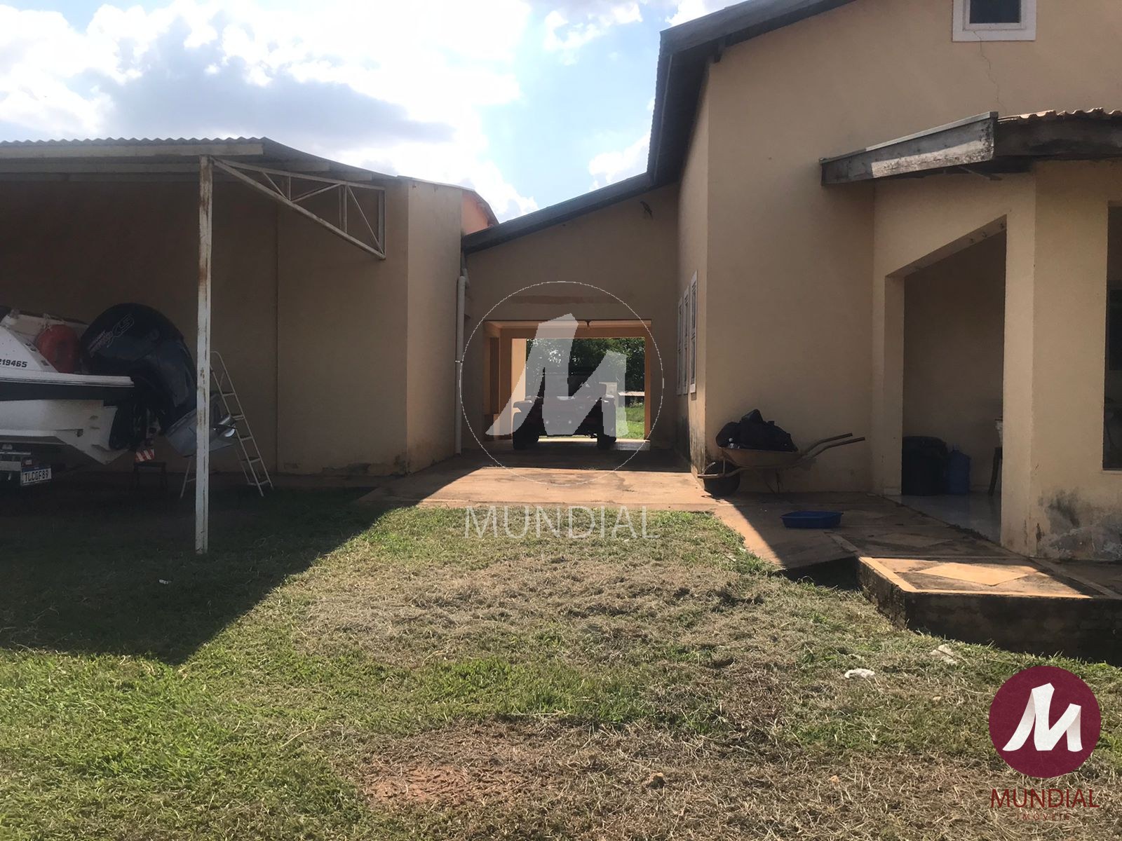 Garagem/estacionamento — foto 30