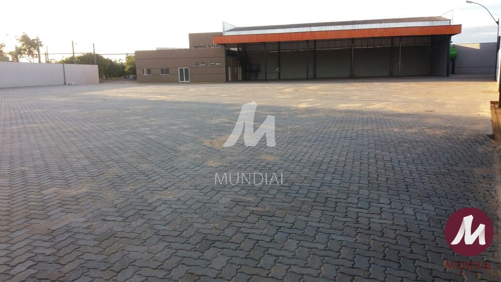 Garagem/estacionamento — foto 3
