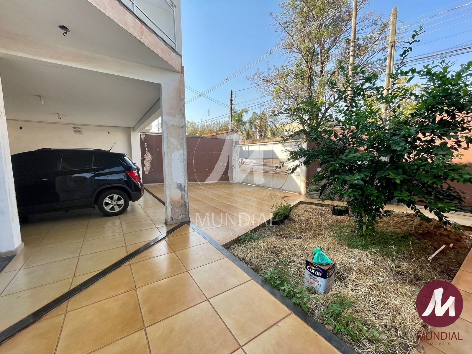 Garagem/estacionamento — foto 34