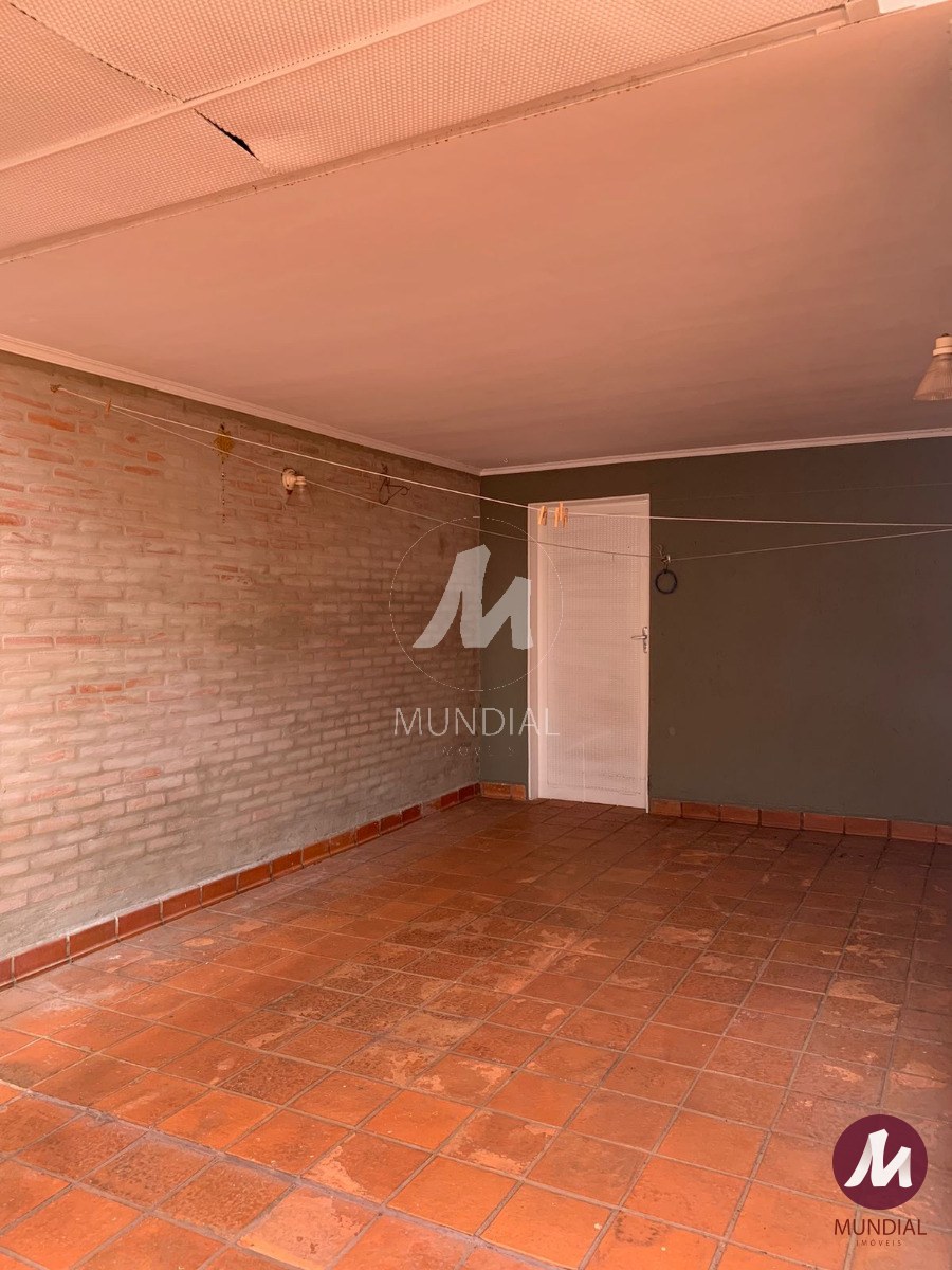 Garagem/estacionamento — foto 3