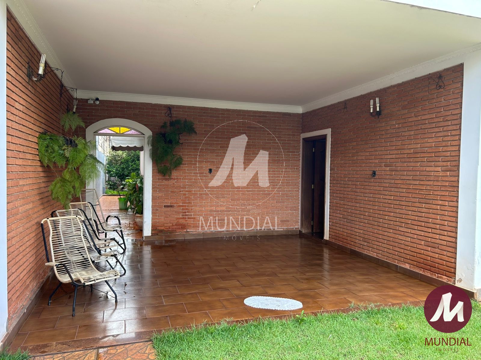 Garagem/estacionamento — foto 3