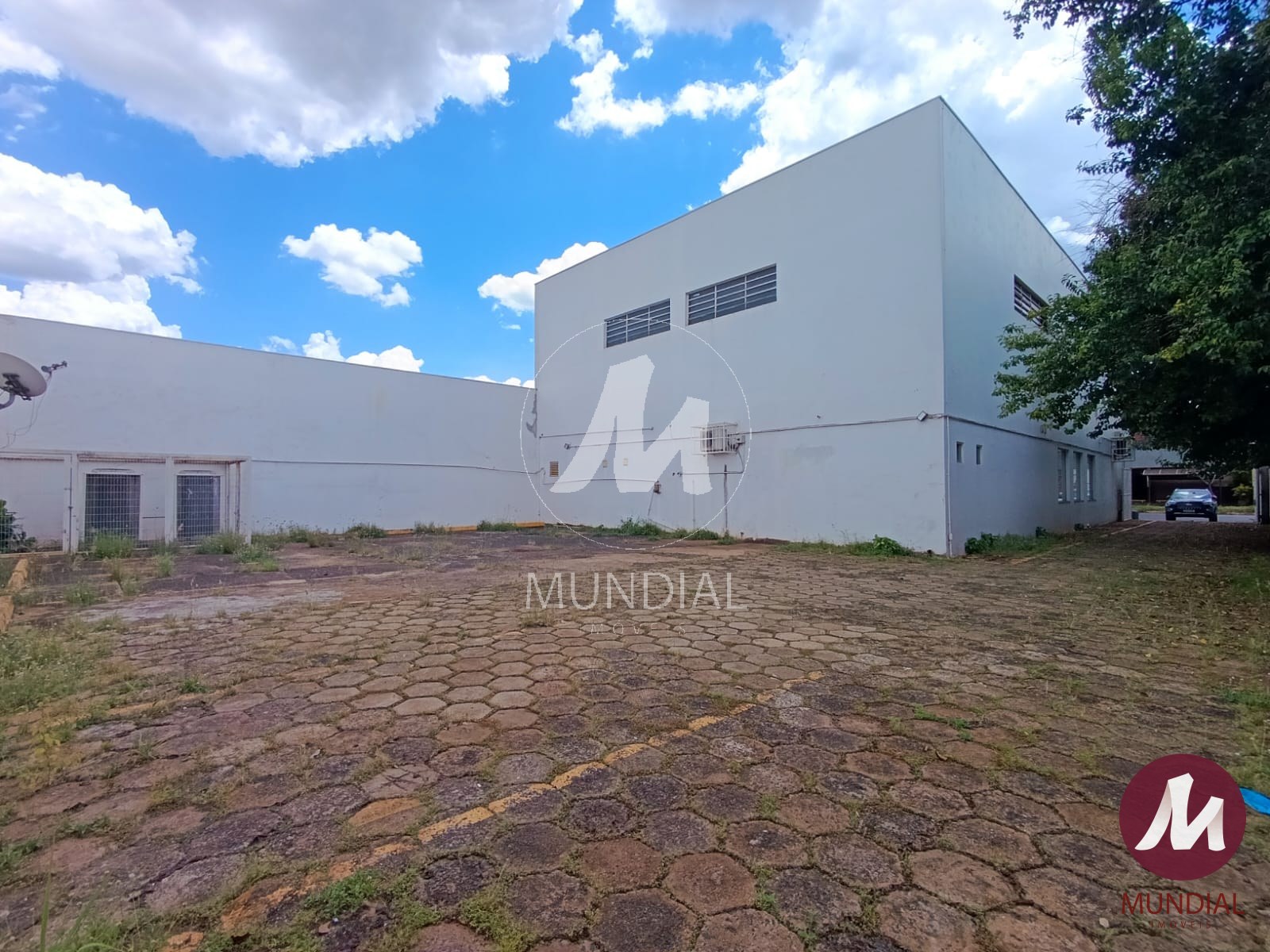 Garagem/estacionamento — foto 15