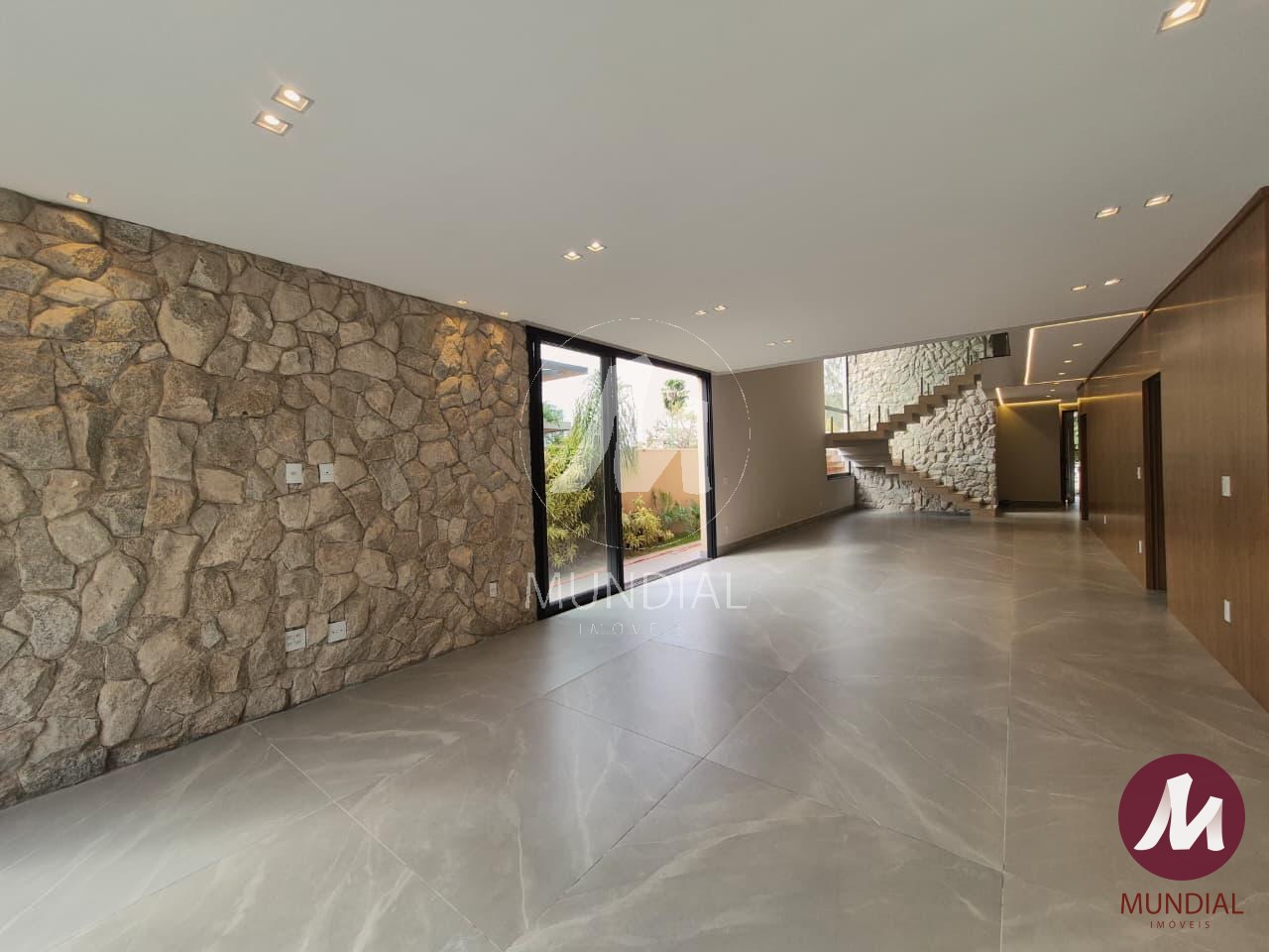 Sala — foto 1