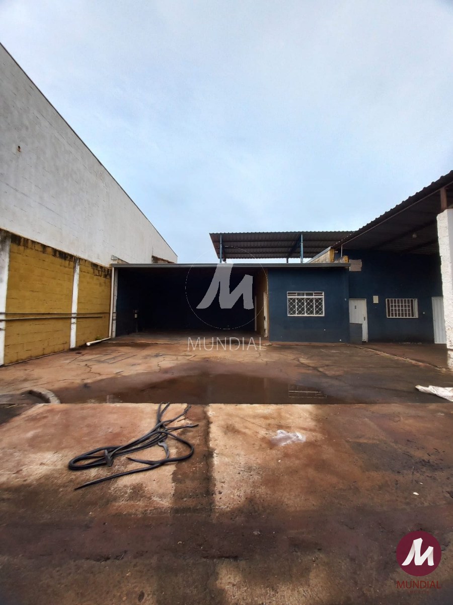 Garagem/estacionamento — foto 2