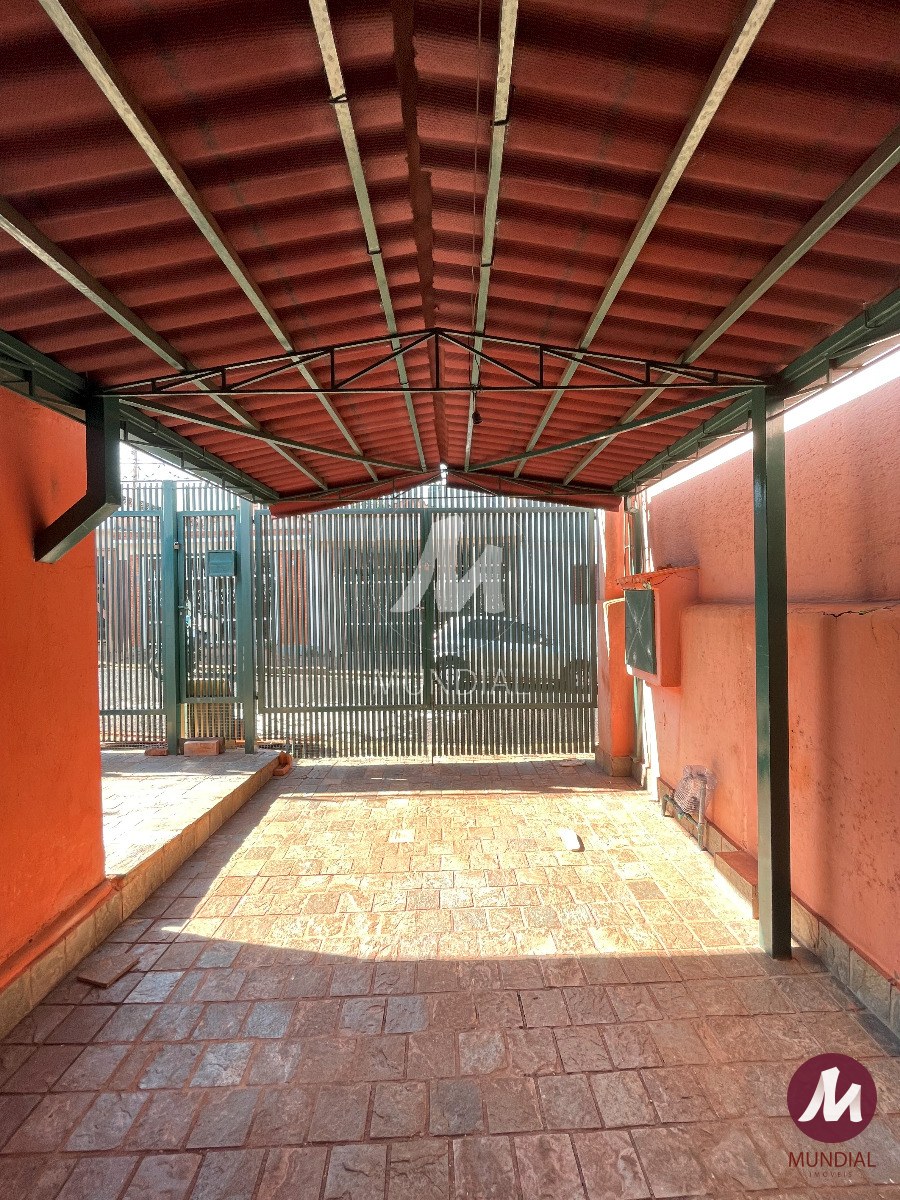 Garagem/estacionamento — foto 2