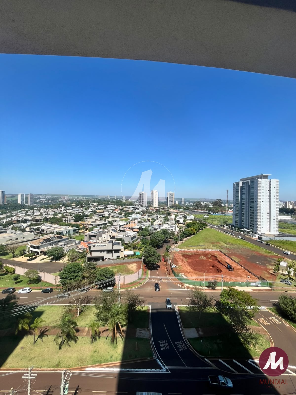 Vistas que fazem parar — Apartamento em Olhos D'Agua