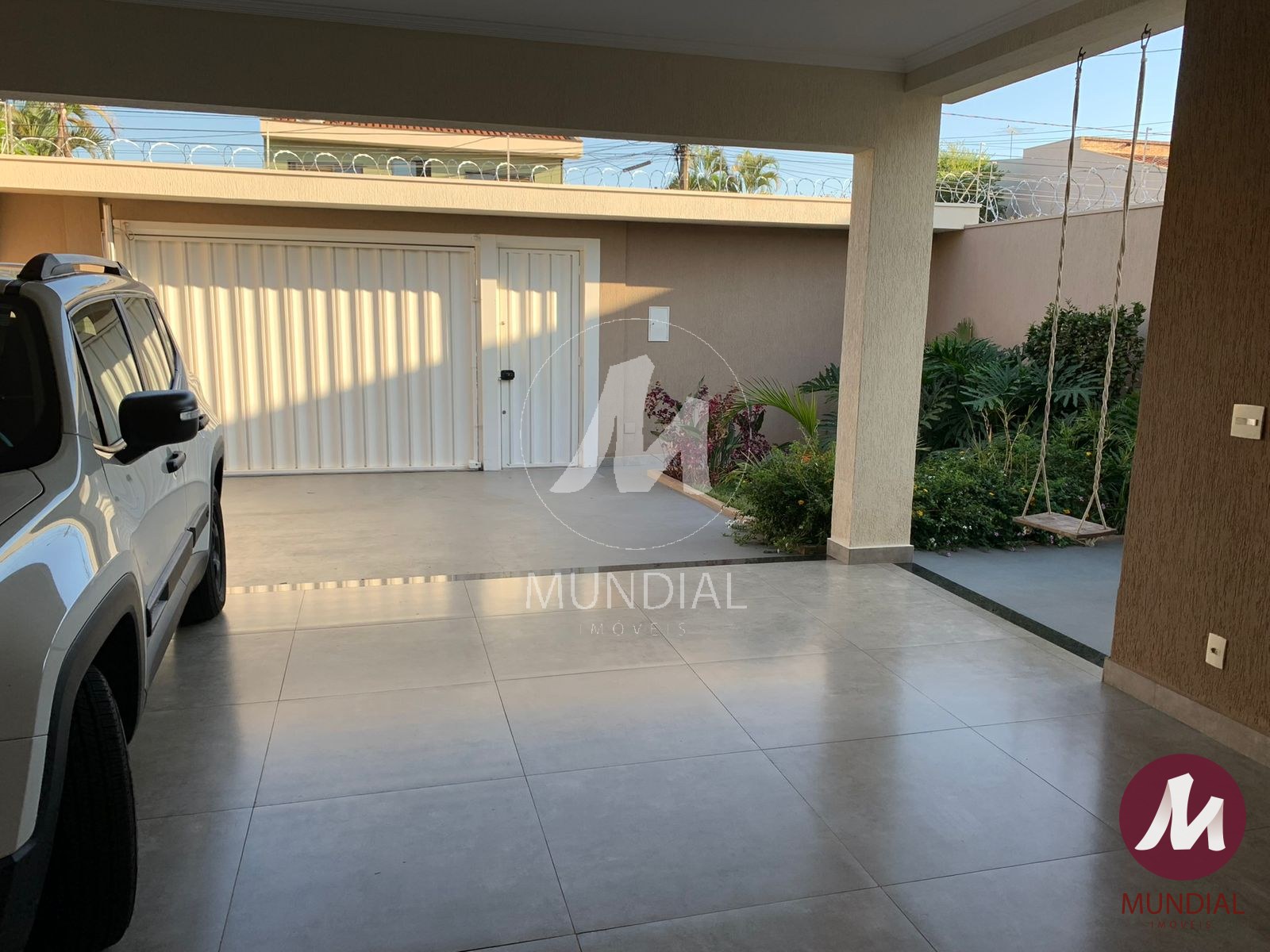 Garagem/estacionamento — foto 18