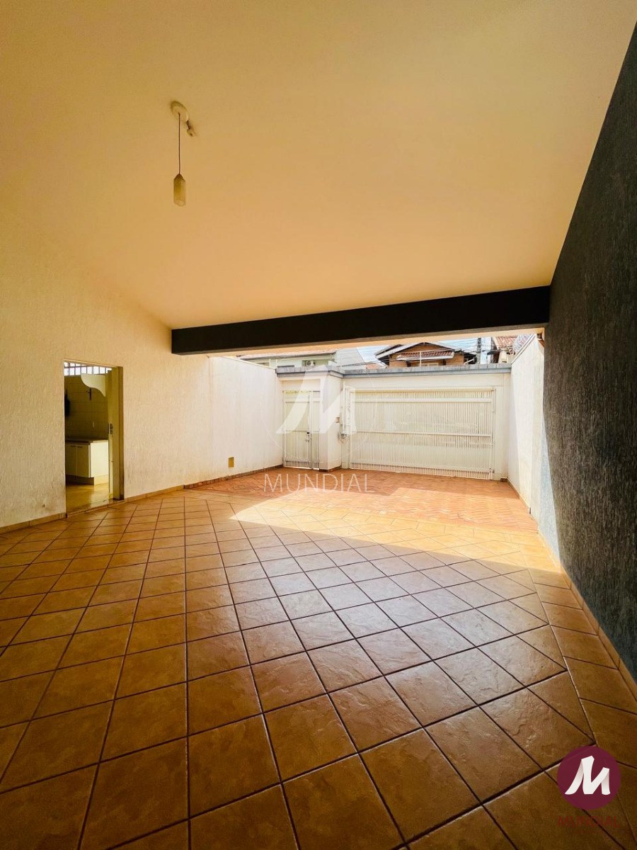 Garagem/estacionamento — foto 2