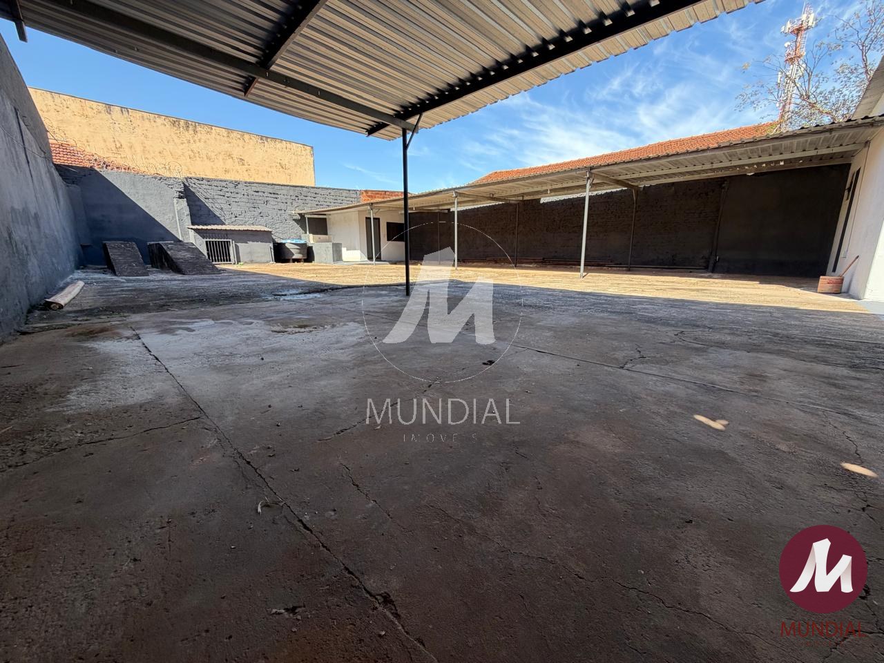 Garagem/estacionamento — foto 3