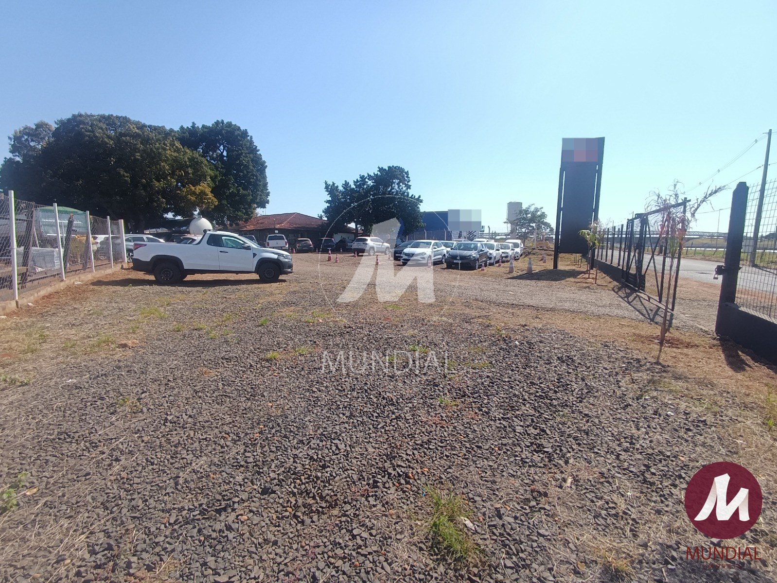 Garagem/estacionamento — foto 2