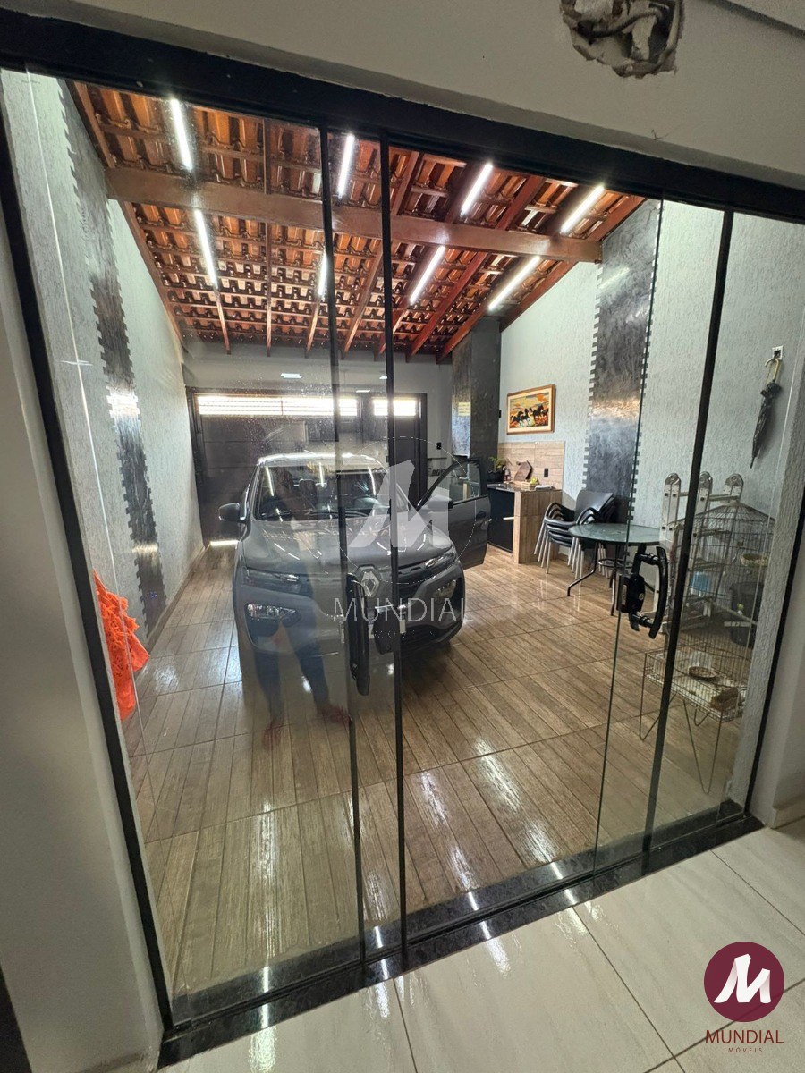 Garagem/estacionamento — foto 3