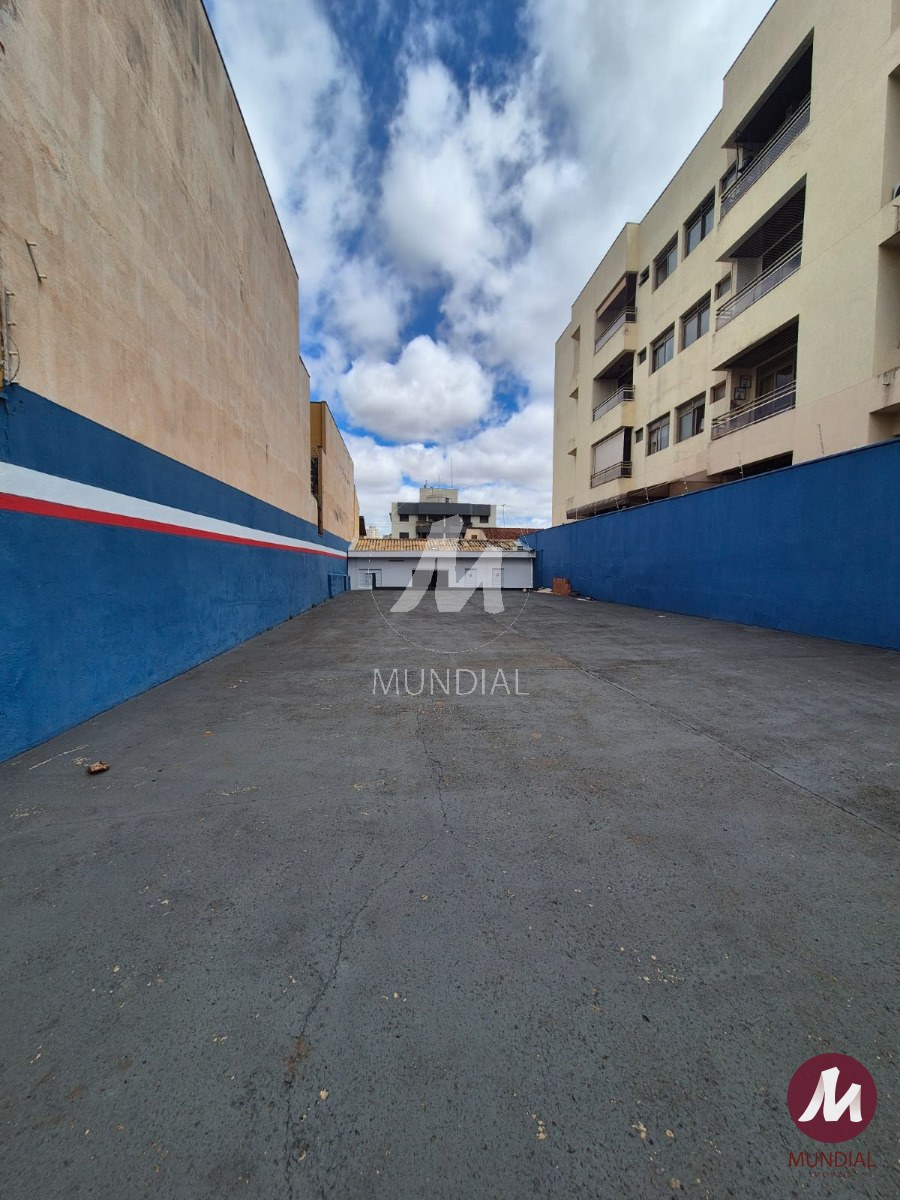 Garagem/estacionamento — foto 2