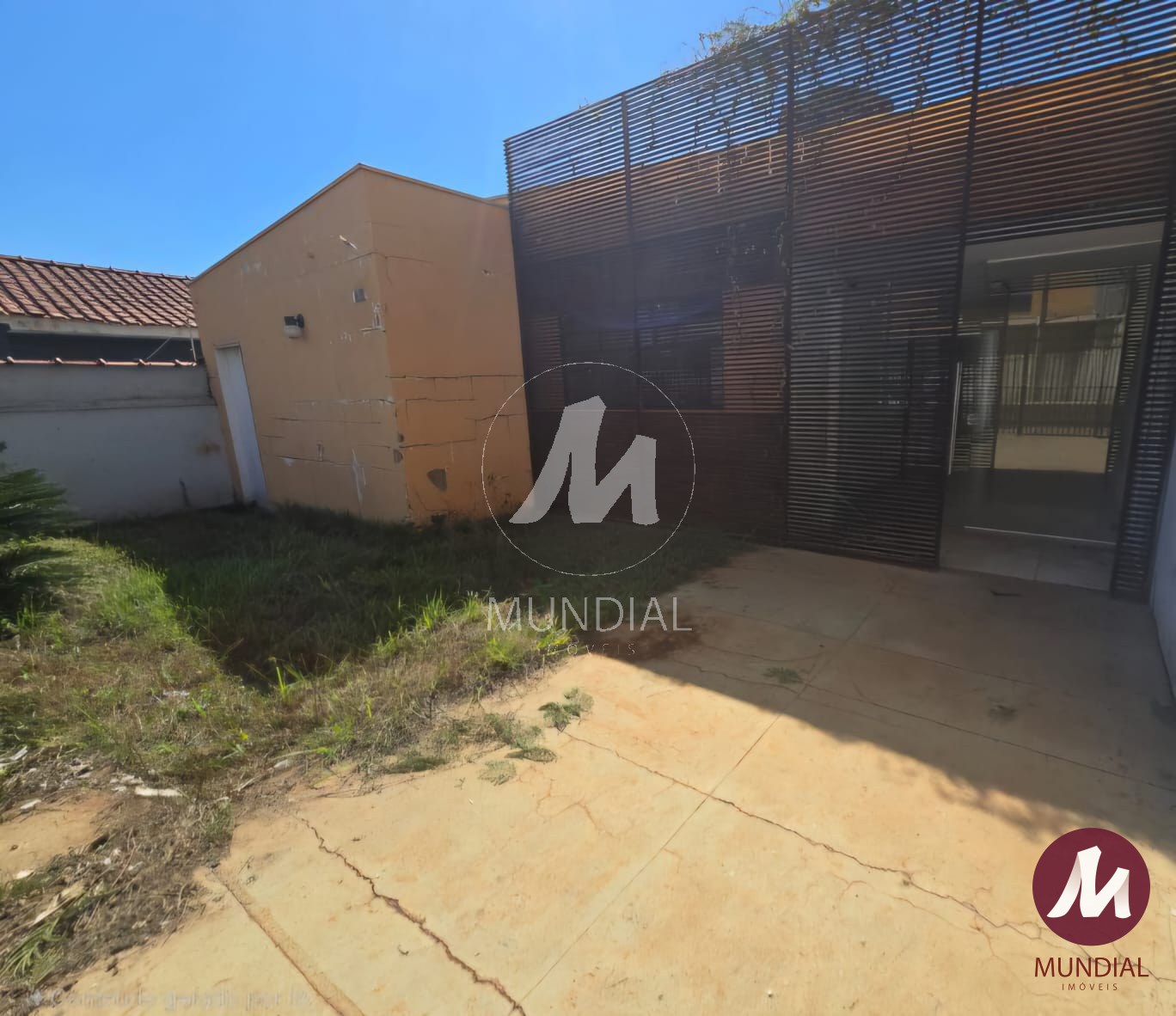 Garagem/estacionamento — foto 2