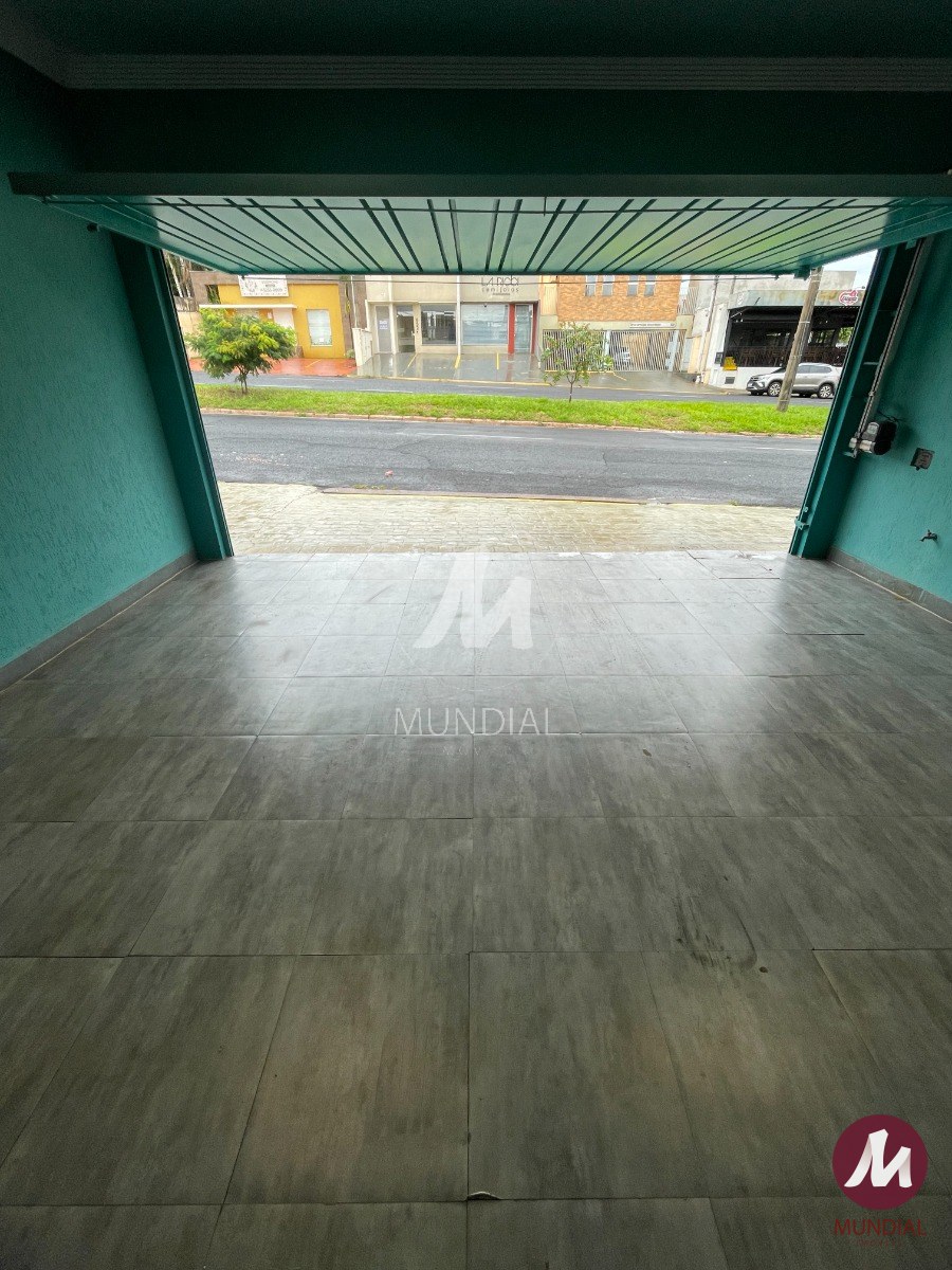Garagem/estacionamento — foto 1