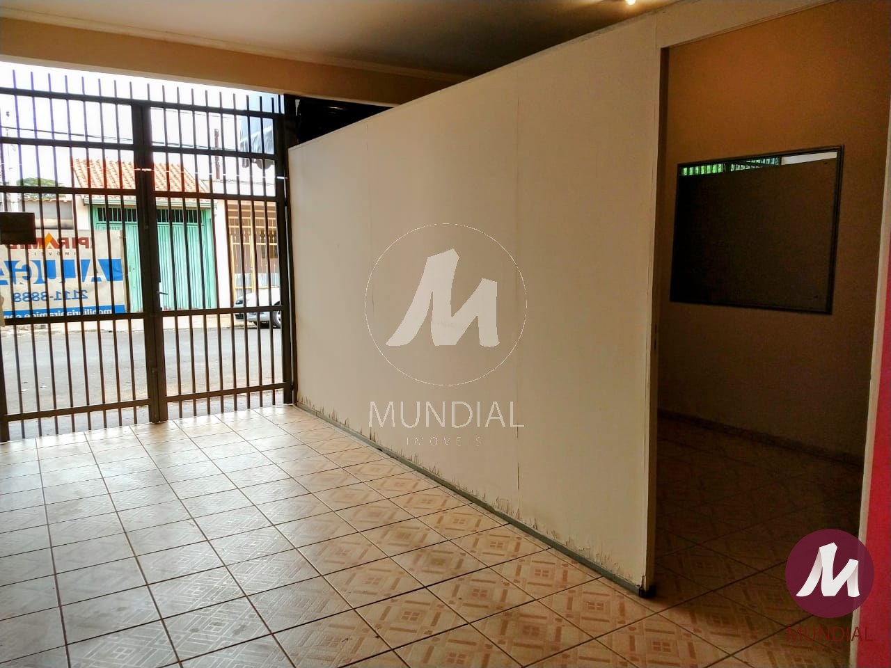 Garagem/estacionamento — foto 2