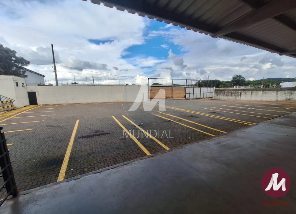 Garagem/estacionamento — foto 11