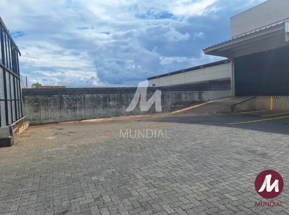 Garagem/estacionamento — foto 12