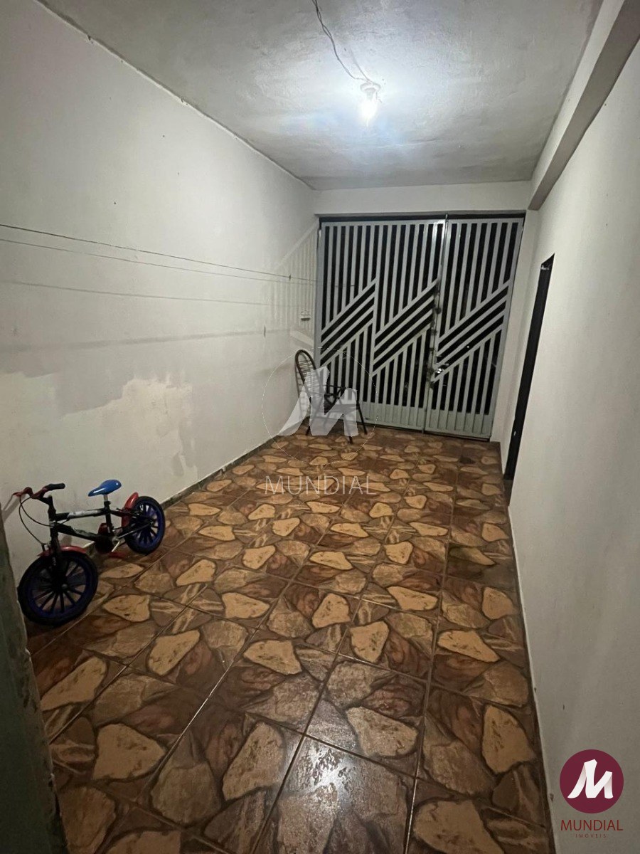 Garagem/estacionamento — foto 2