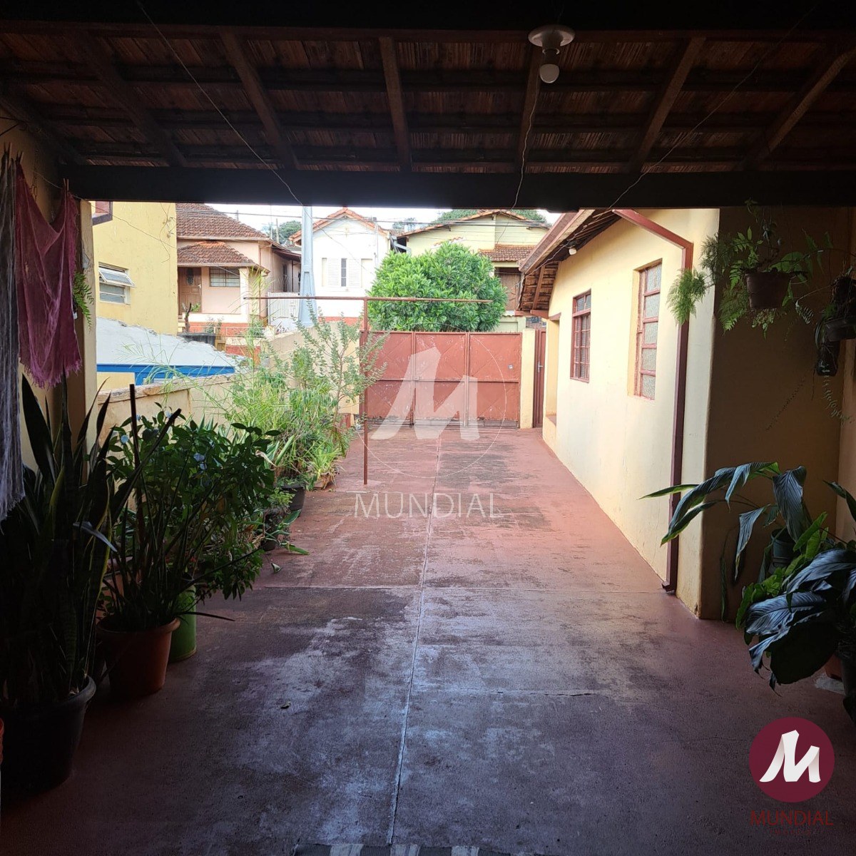 Garagem/estacionamento — foto 2