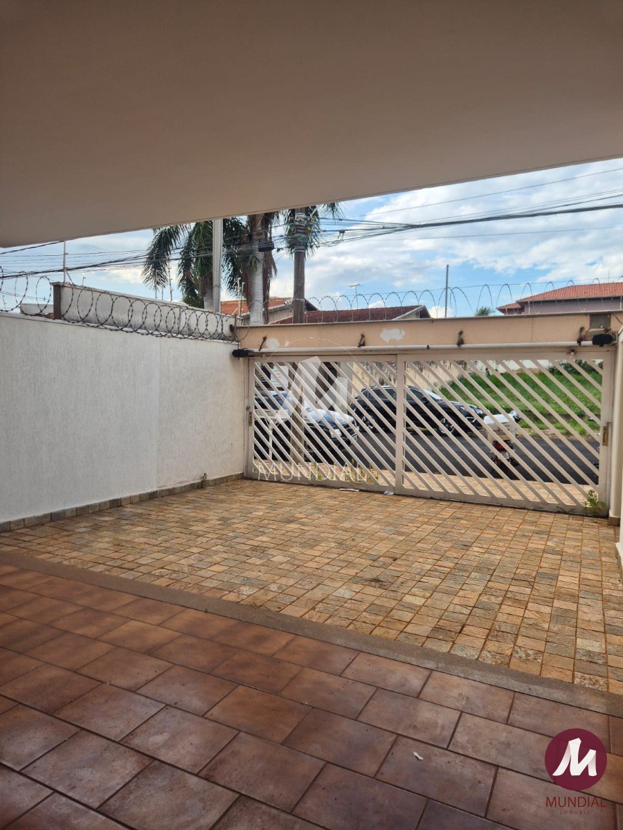 Garagem/estacionamento — foto 3