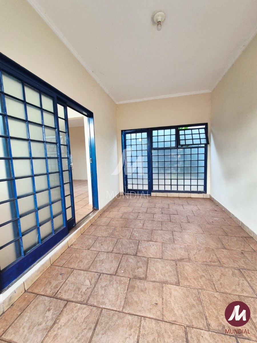 Garagem/estacionamento — foto 2