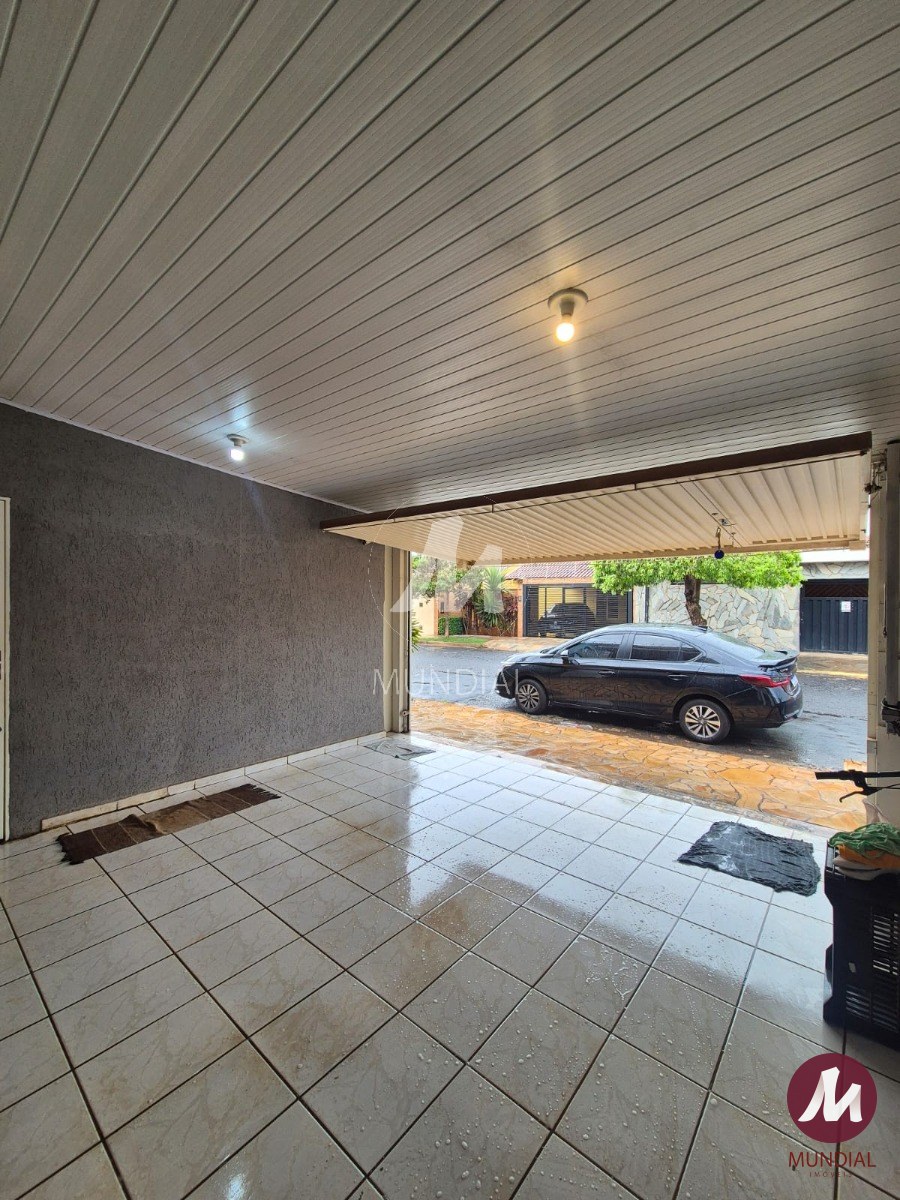 Garagem/estacionamento — foto 2
