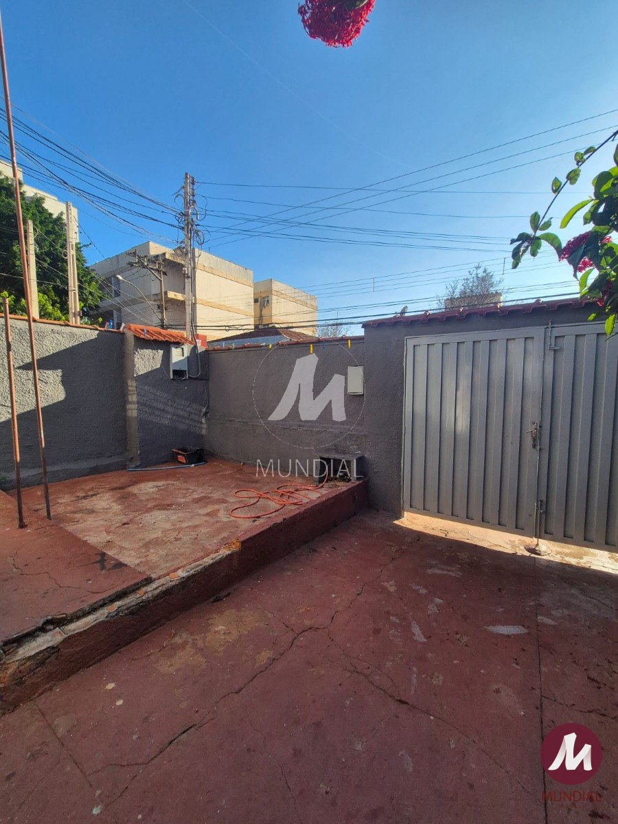 Garagem/estacionamento — foto 2