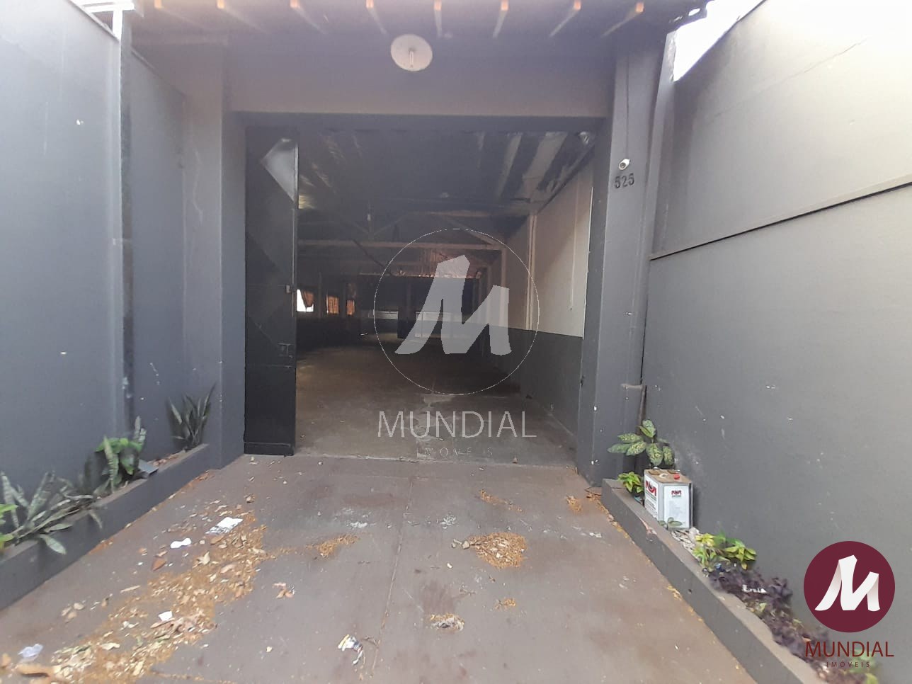 Garagem/estacionamento — foto 2