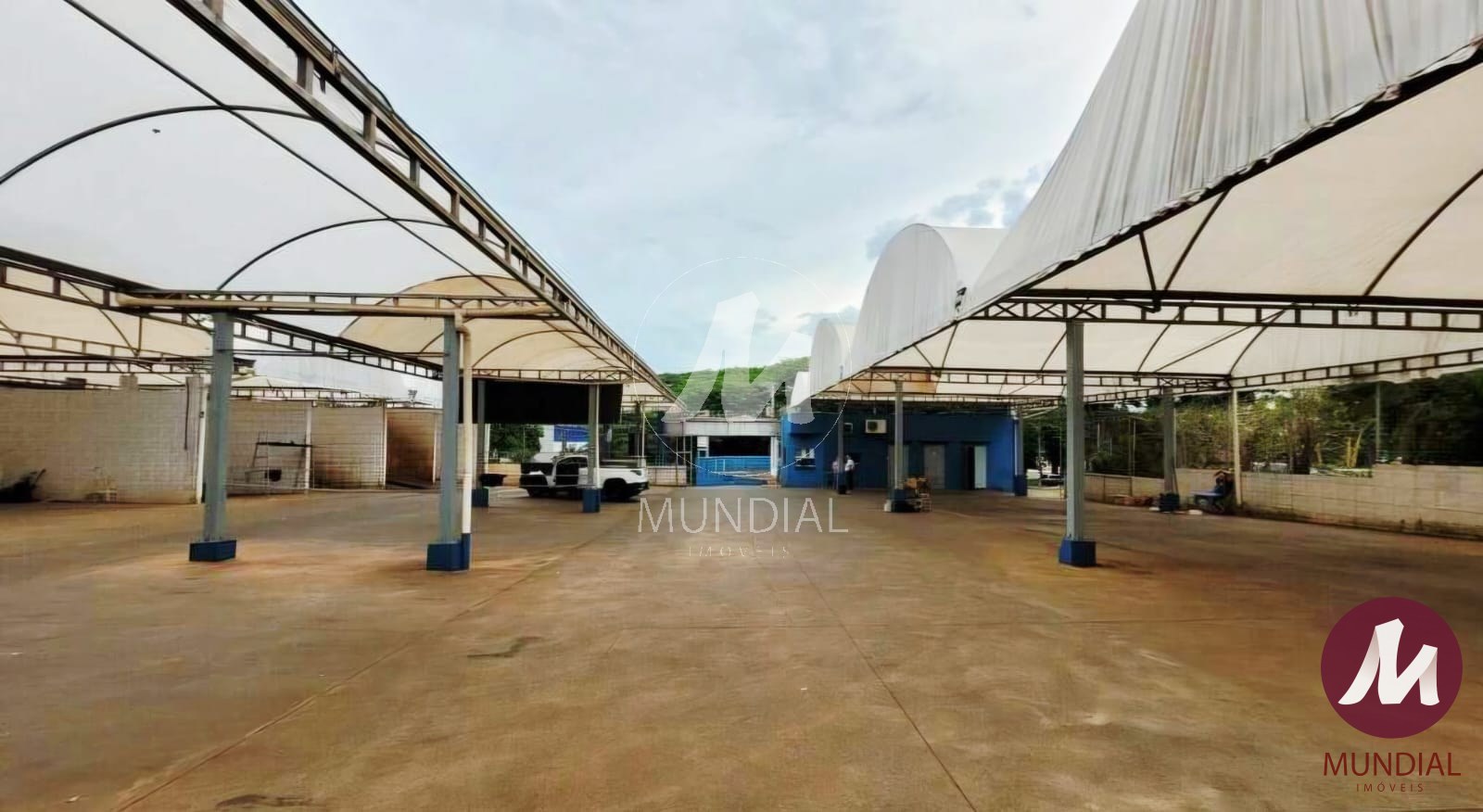 Garagem/estacionamento — foto 4