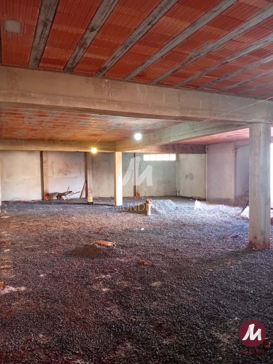 Garagem/estacionamento — foto 20