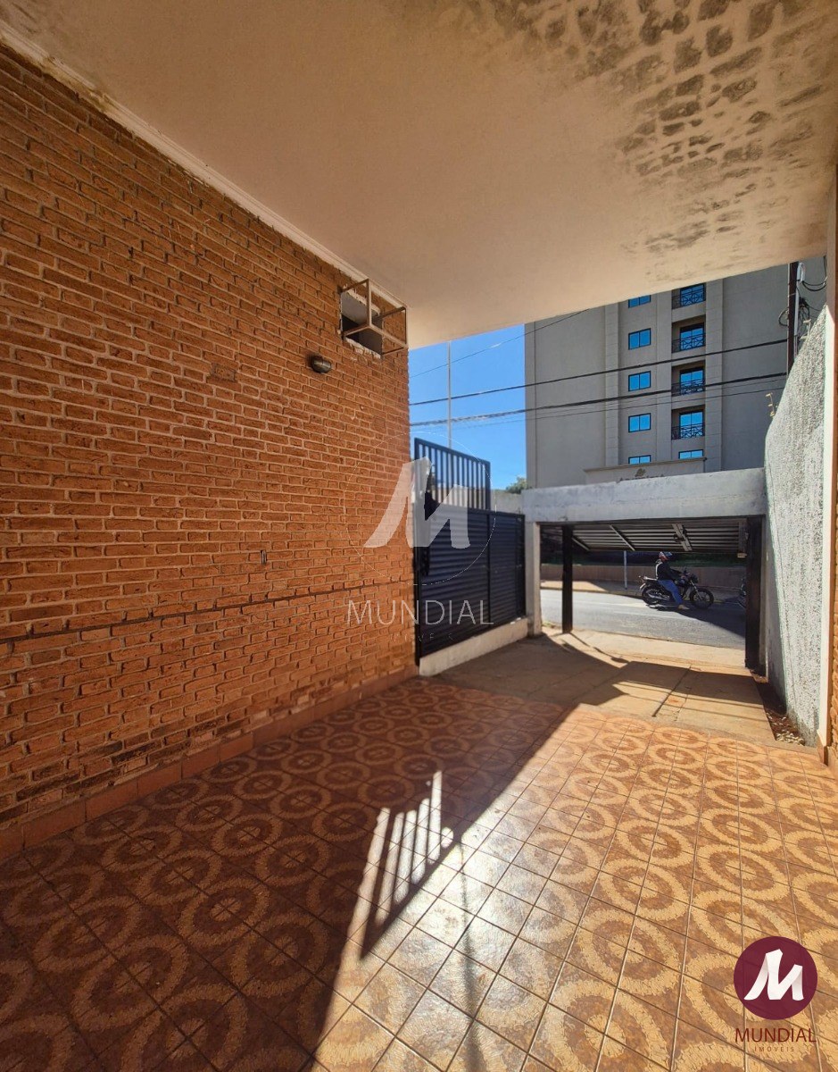 Garagem/estacionamento — foto 2