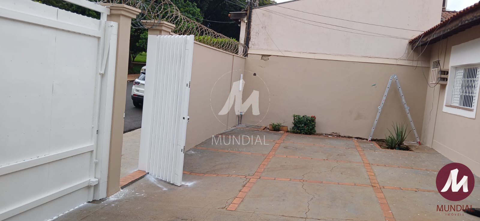 Garagem/estacionamento — foto 3