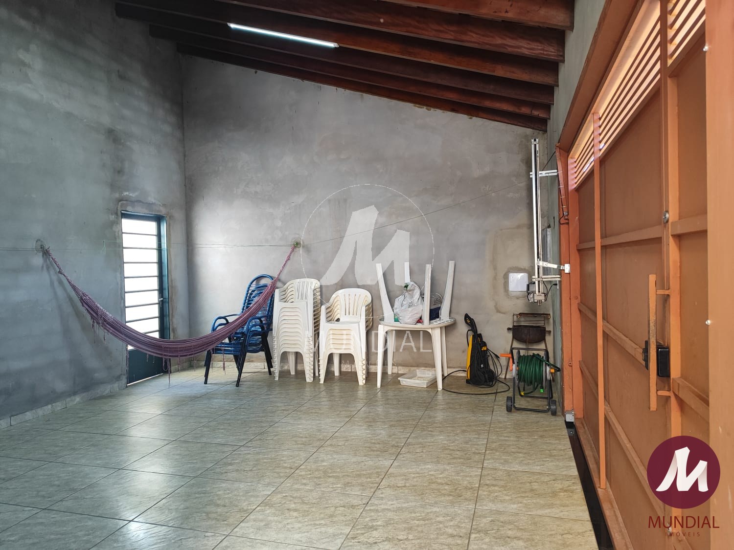 Garagem/estacionamento — foto 18