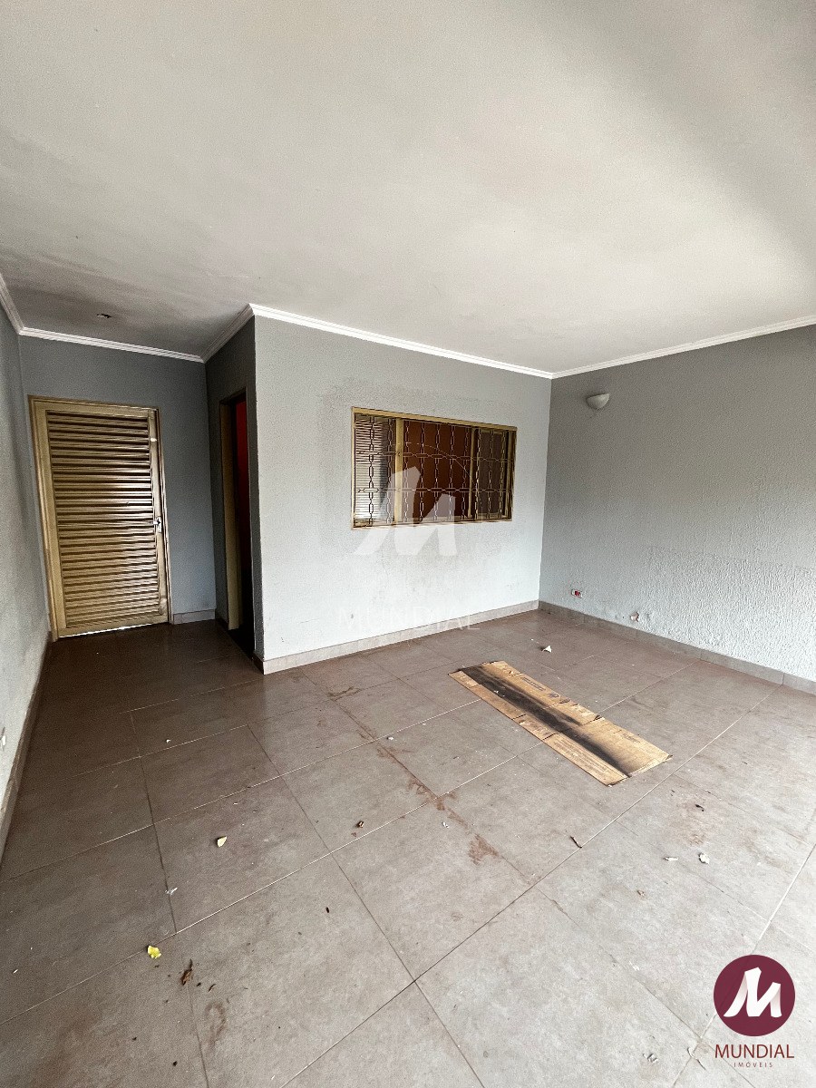 Garagem/estacionamento — foto 22