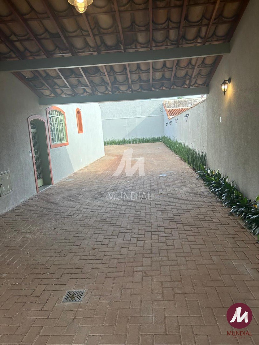 Garagem/estacionamento — foto 18