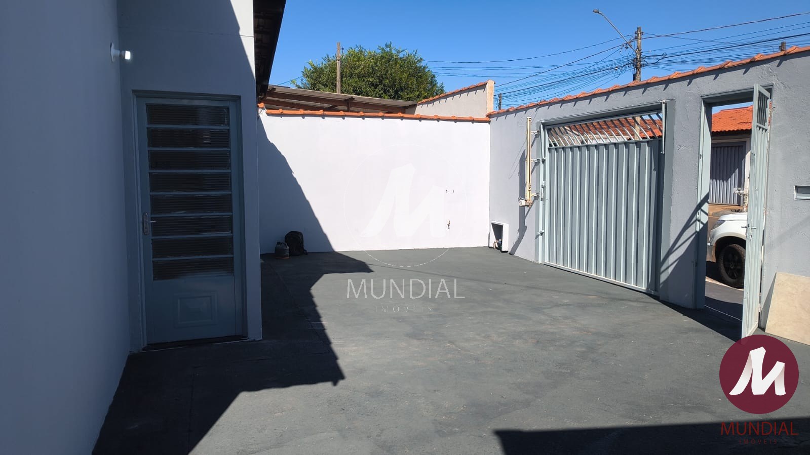 Garagem/estacionamento — foto 1