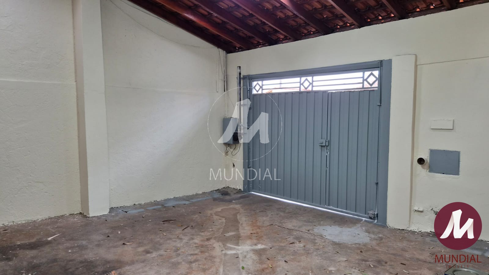 Garagem/estacionamento — foto 2
