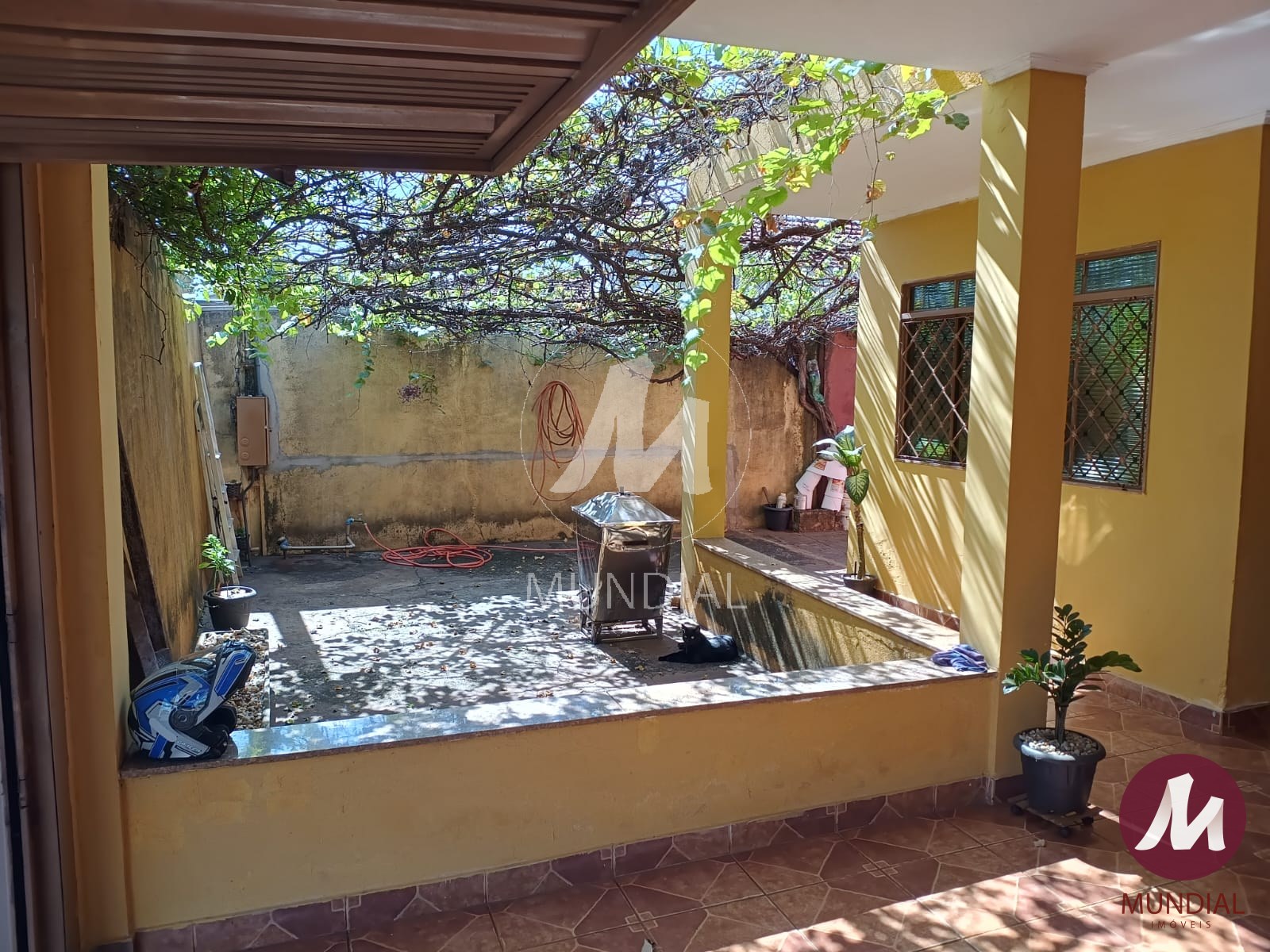 Garagem/estacionamento — foto 3