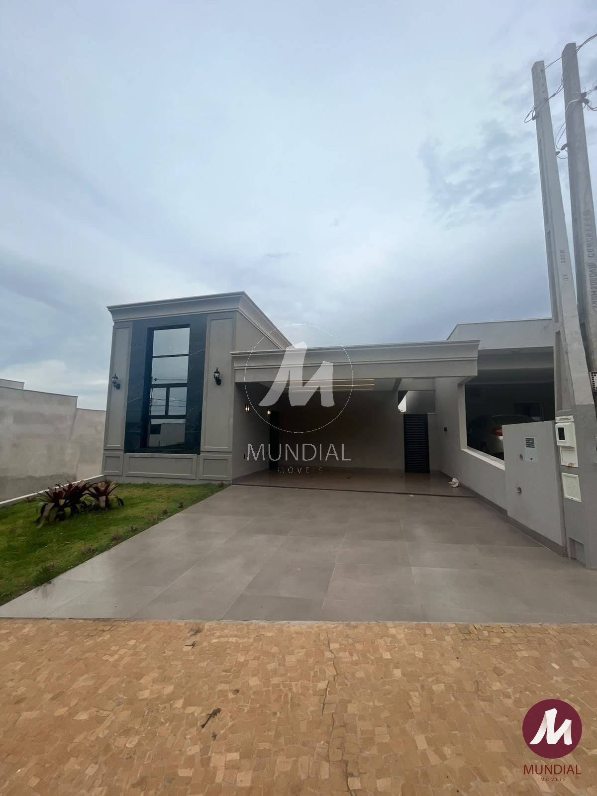 Fachadas que roubam a cena — Casa em Terras De Bonfim