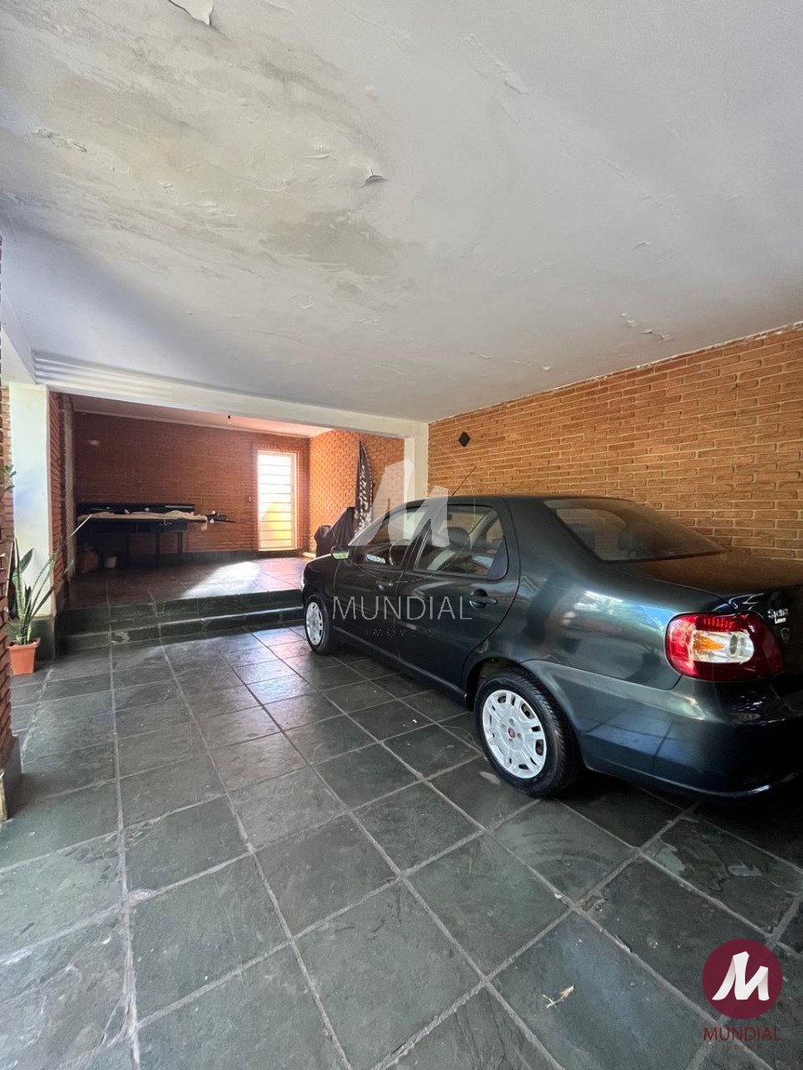 Garagem/estacionamento — foto 2