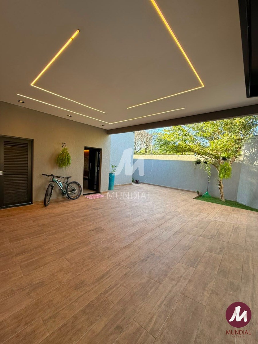 Garagem/estacionamento — foto 1